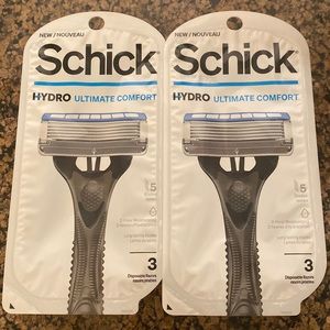 Schick Hydro Ultimate Comfort Razor Bundle NWT